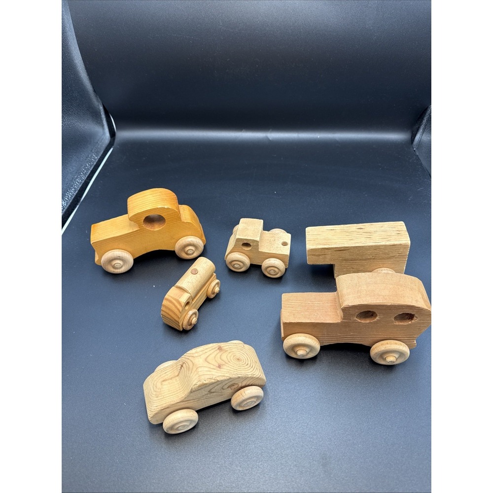 VTG Lot of 5 Wooden Car Truck Unbranded Homemade Rolling